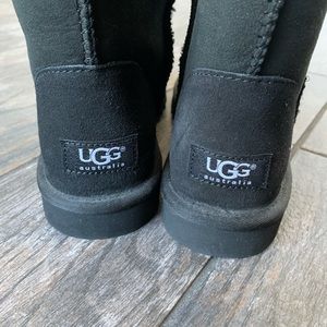 UGG Classic Tall Shearling Boot Black Women’s NWOB